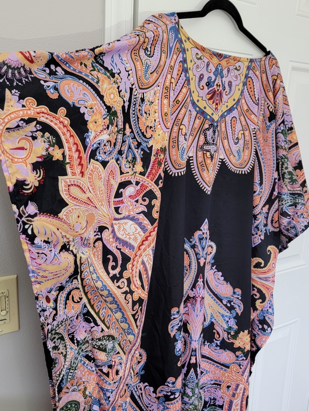 Gypsie Blu Black Pink Paisley Kaftan Mumu Kimono Boho Flowy One Size - Picture 8 of 10